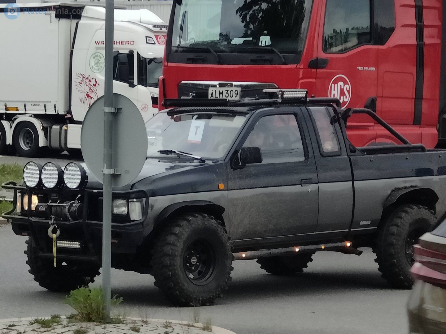 ÅLM 309, Nissan Pickup 2nd gen (D21), 1985–1997