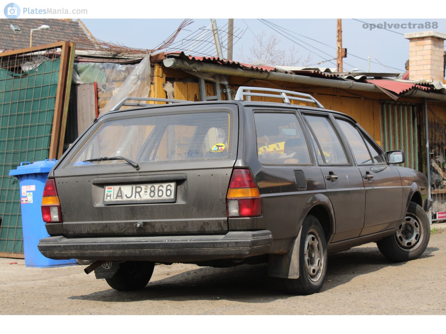 AJR-866, Volkswagen Passat 2nd gen Variant (B2; 33B), 1981–1988