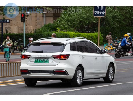 京A·DX0635, Roewe i5