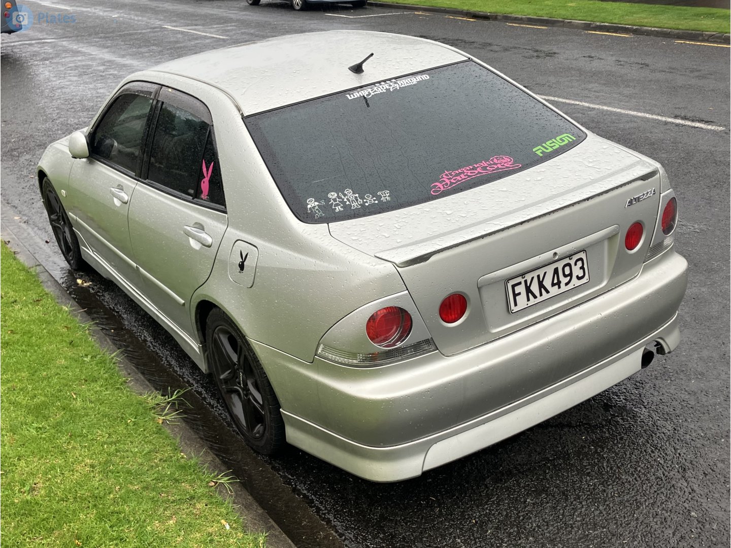 FKK493, Toyota Altezza 1st gen Sedan (E10), 1998–2005