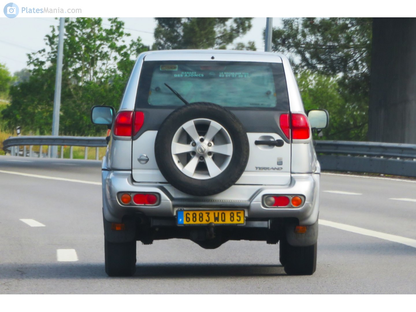 6883 WQ 85, Nissan Terrano II 1st gen 5-door SUV (R20), facelift, 1999–2006
