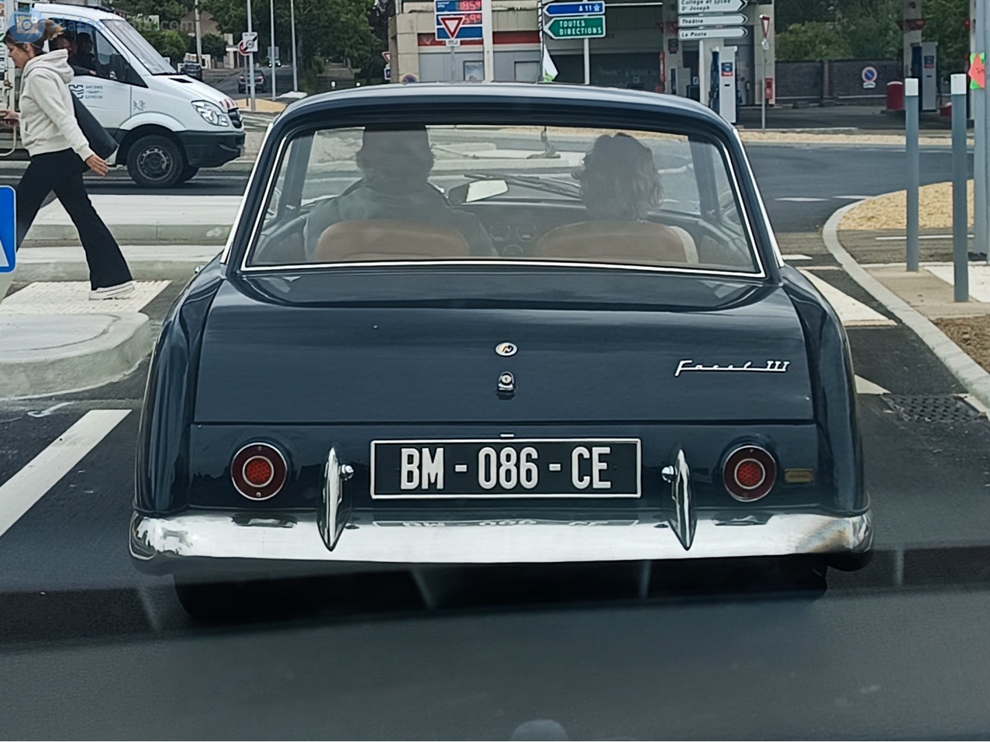 BM-086-CE, Facel Vega Facel III 