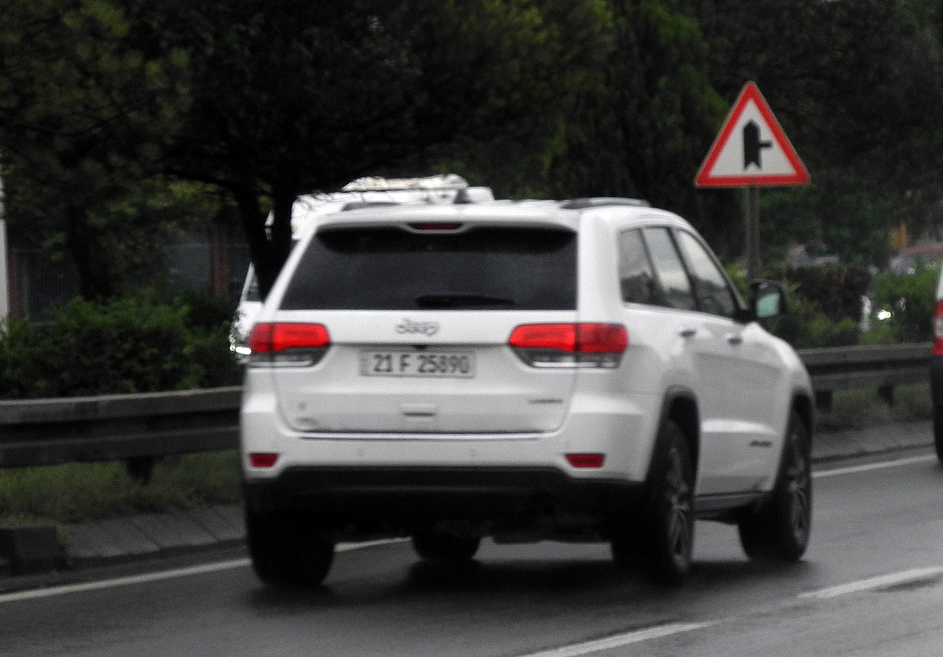 21 F 25890, Jeep Grand Cherokee 4th gen (WK2), facelift, 2013–2022