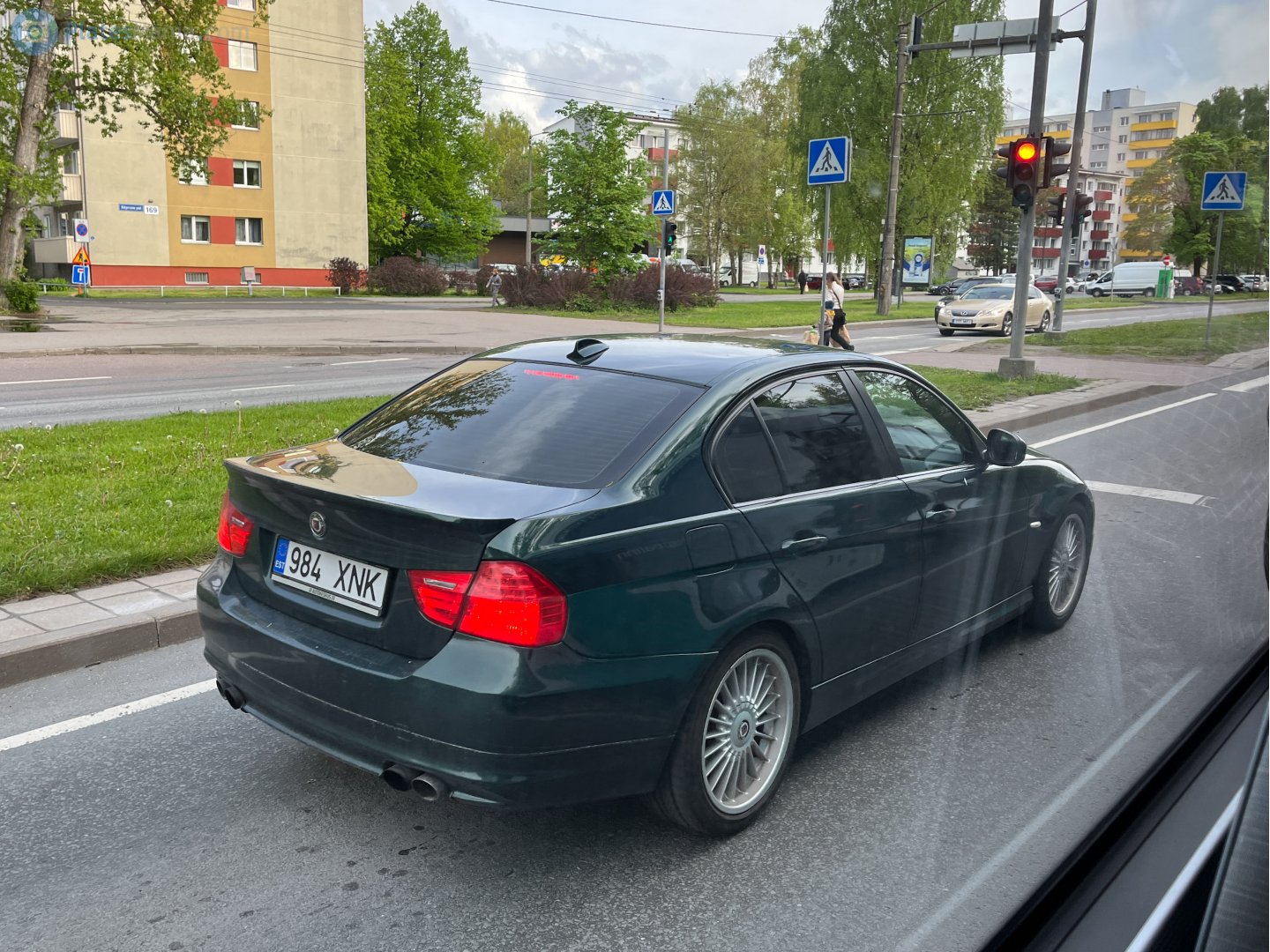 984 XNK, BMW 3 Series 5th gen Sedan (E90), 2005–2011