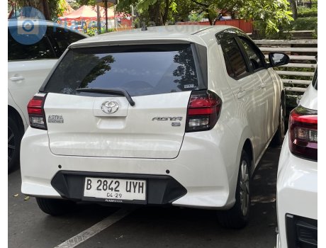 B 2842 UYH, Toyota Agya