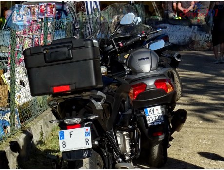 KV 03-222, Suzuki Burgman / Skywave