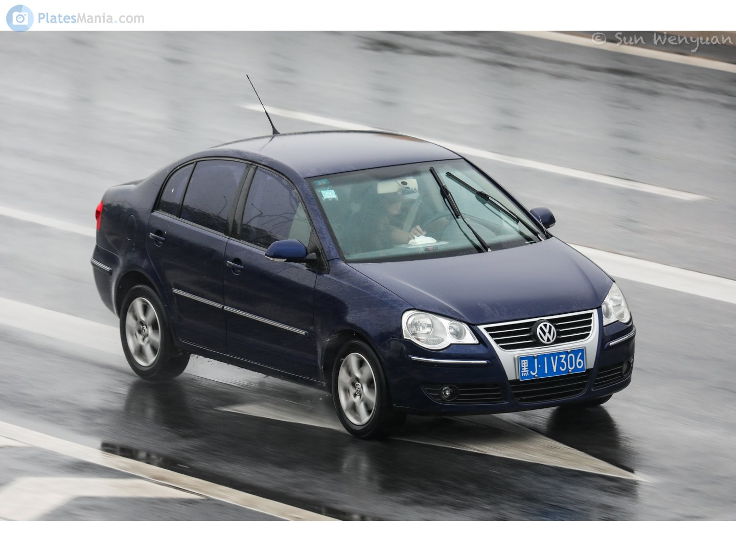黑J·1V306, Volkswagen Polo 4th gen (Classic/Vivo) Sedan (9N3/4), facelift, 2005–2011 (–2018 for ZA-market)