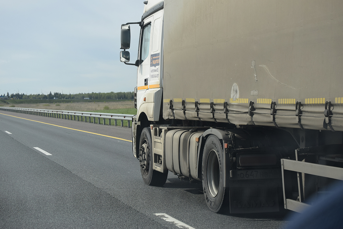 о 647 нв 48, KamAZ 5490 5490 (Neo), 2013–