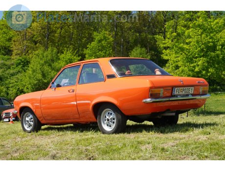 FE POZE 1, Opel Ascona