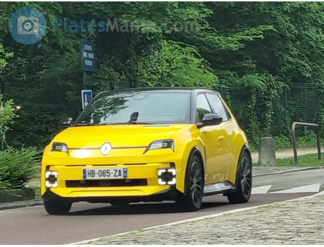 HB-065-ZA, Renault 5
