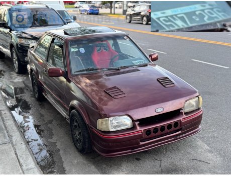 SWZ 296, Ford Escort