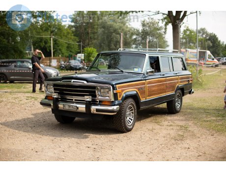 MI 3M1642, Jeep Grand Wagoneer