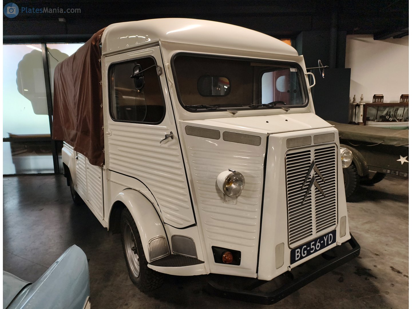 BG-56-YD, Citroёn HY 1st gen Pickup, 1947–1983