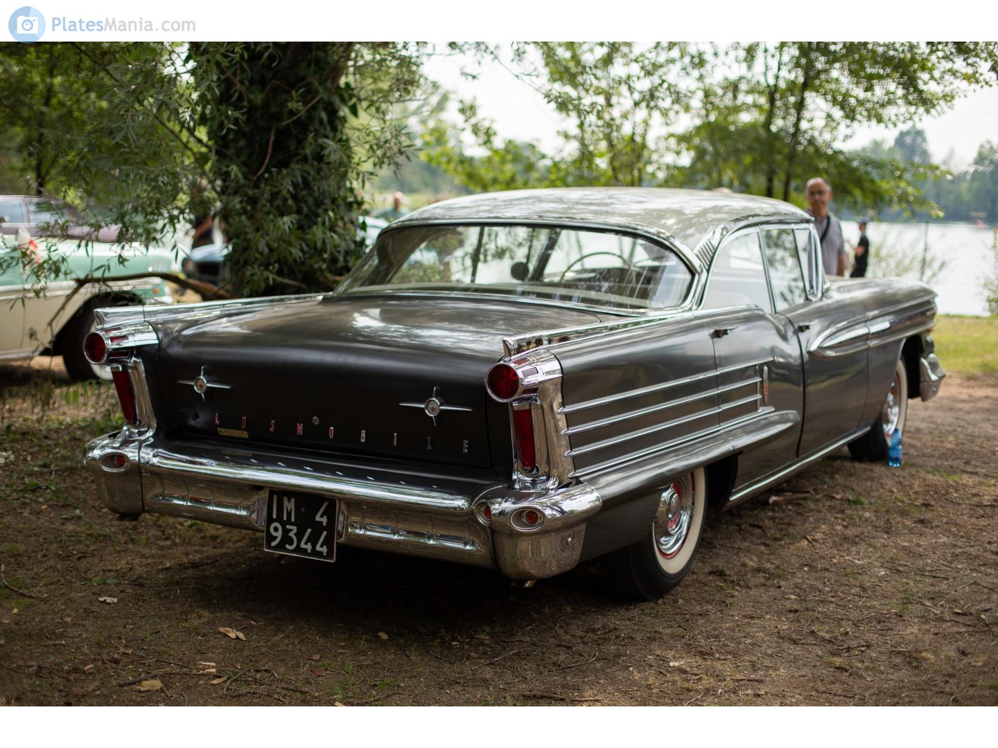 IM 49344, Oldsmobile 88 4th gen 1959 2-door Sedan (3211; B-body), 1958–1959