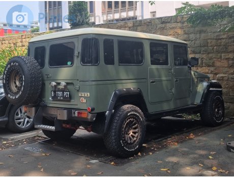 B 1191 PCY, Toyota Land Cruiser