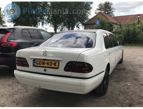 GDN-40-K, Mercedes-Benz E-Klasse