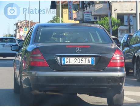 GL 205 TA, Mercedes-Benz E-Klasse
