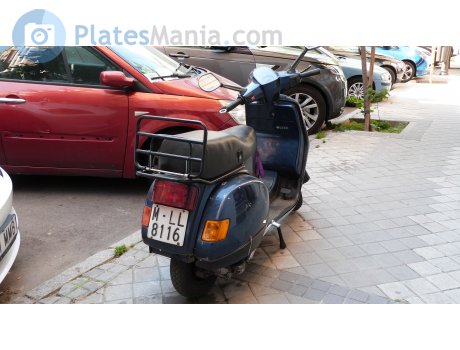 M 8116 LL, Vespa Cosa