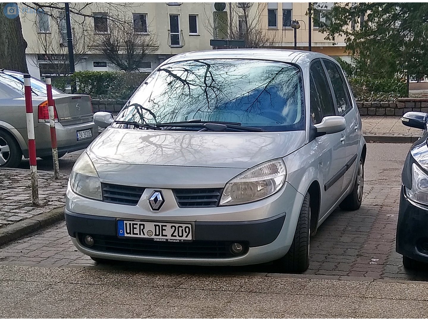 UER DE 209, Renault Scénic 2nd gen (J84), 2003–2009