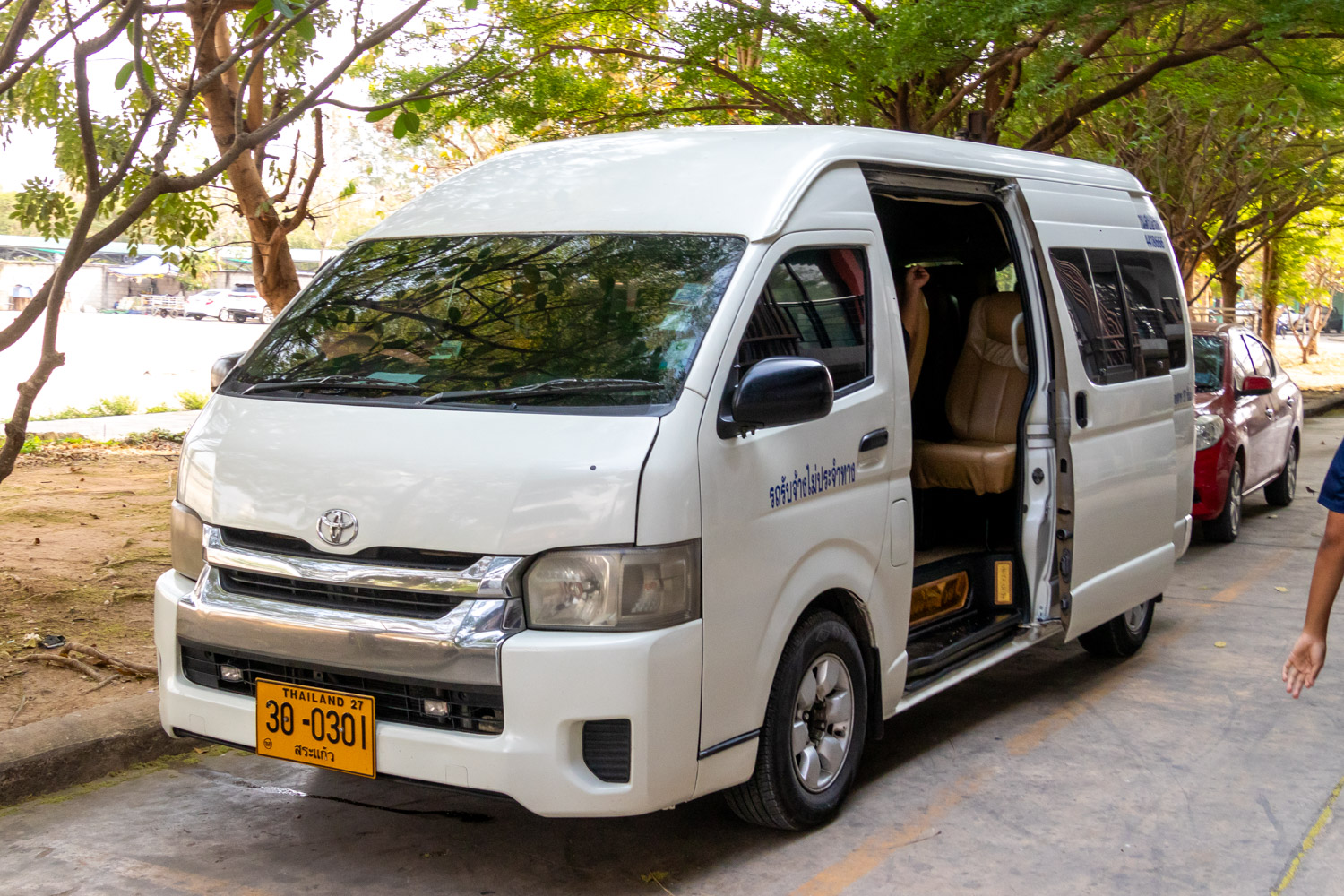 30-0301, Toyota Commuter 1st gen (H200; TH-market), 2004–2019