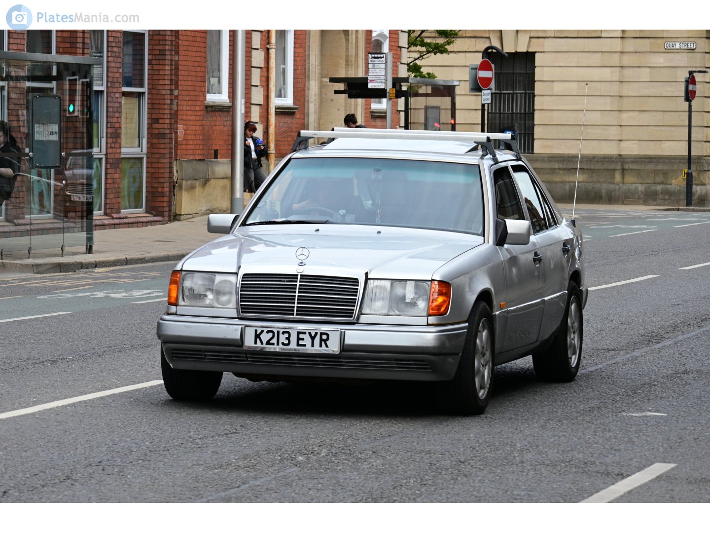 K213EYR, Mercedes-Benz C-Klasse 190 Sedan (W201), 1982–1993