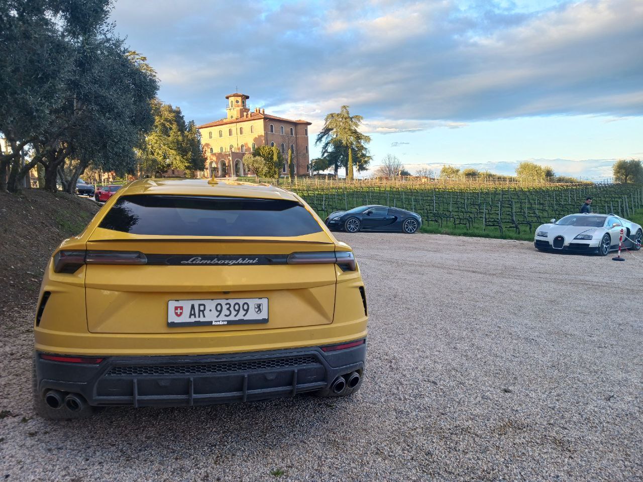 AR 9399, Lamborghini Urus 1st gen, 2018–