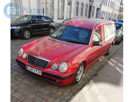 D QB 2739, Mercedes-Benz E-Klasse