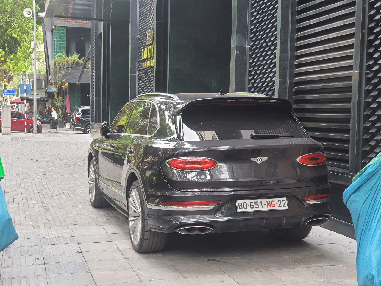 80-651-NG-22, Bentley Bentayga 1st gen (PL71), facelift, 2020–