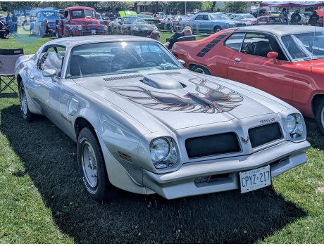 CPYZ-217, Pontiac Firebird
