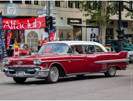 B YA 921H, Cadillac Series 75