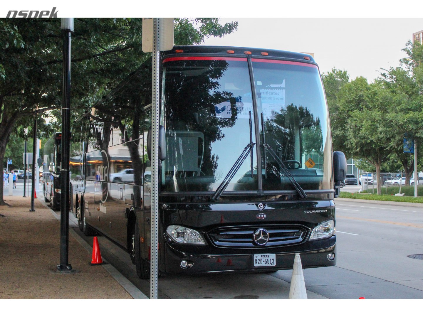 K20-5513, Mercedes-Benz Tourrider 