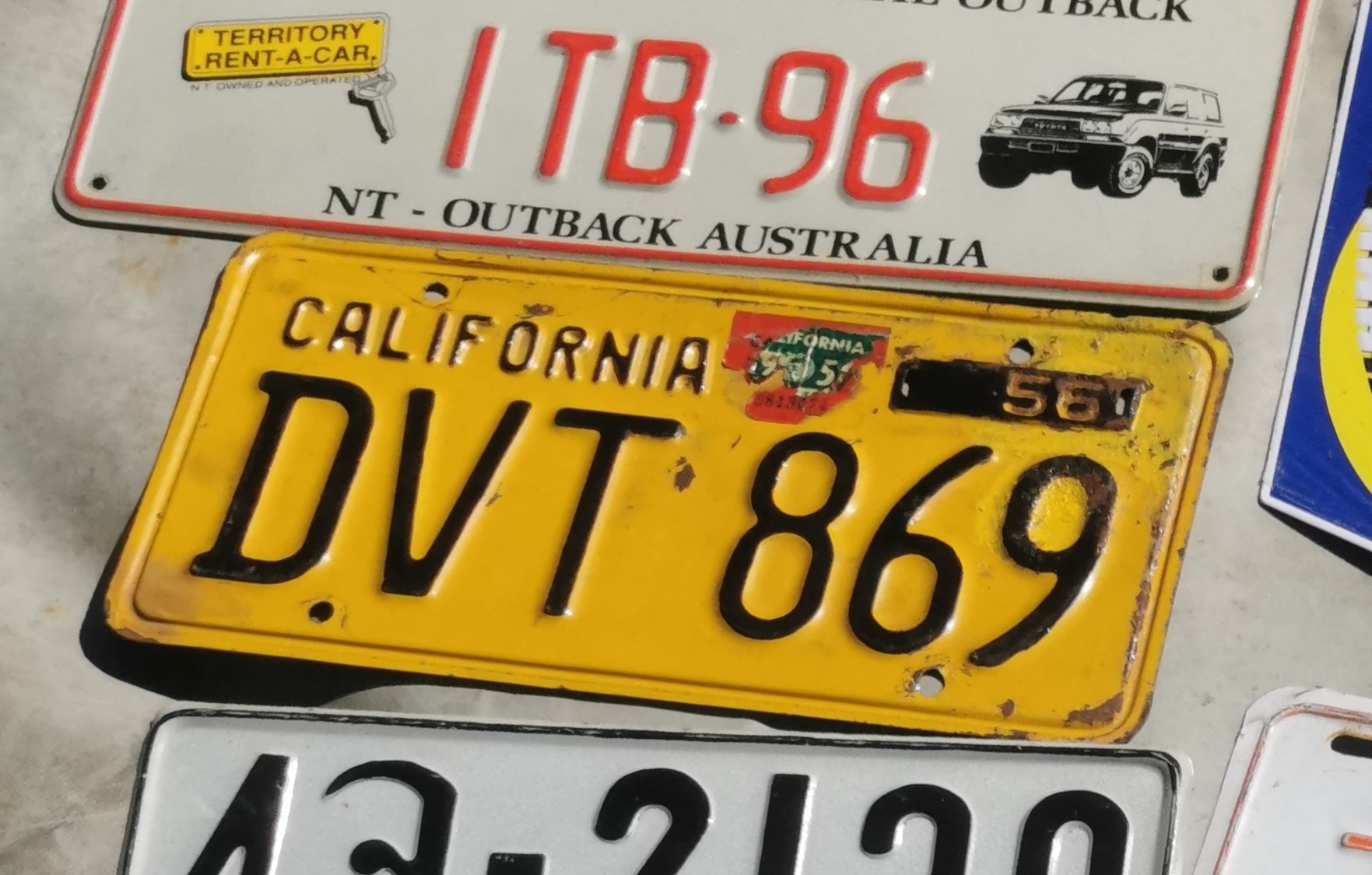 DVT 869, License plate without vehicle 