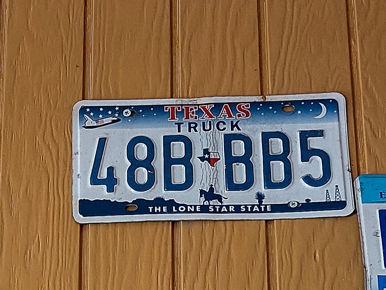48B-BB5, License plate without vehicle 