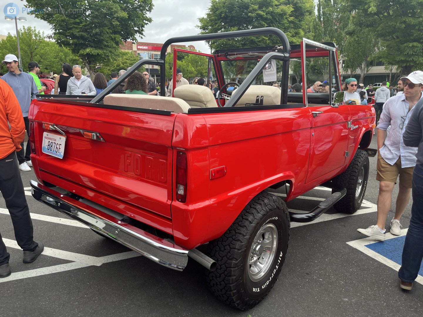 8876F, Ford Bronco 1st gen Pickup (U14), 1966–1977