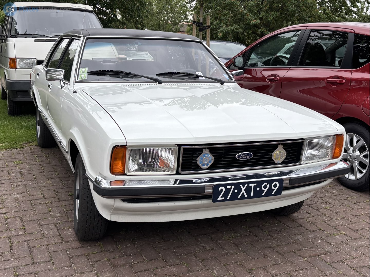 27-XT-99, Ford Taunus 7th gen 4-door Sedan (TC2), 1975–1979