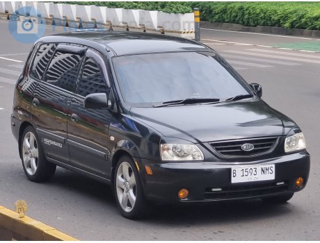 B 1593 NMS, Kia Carens