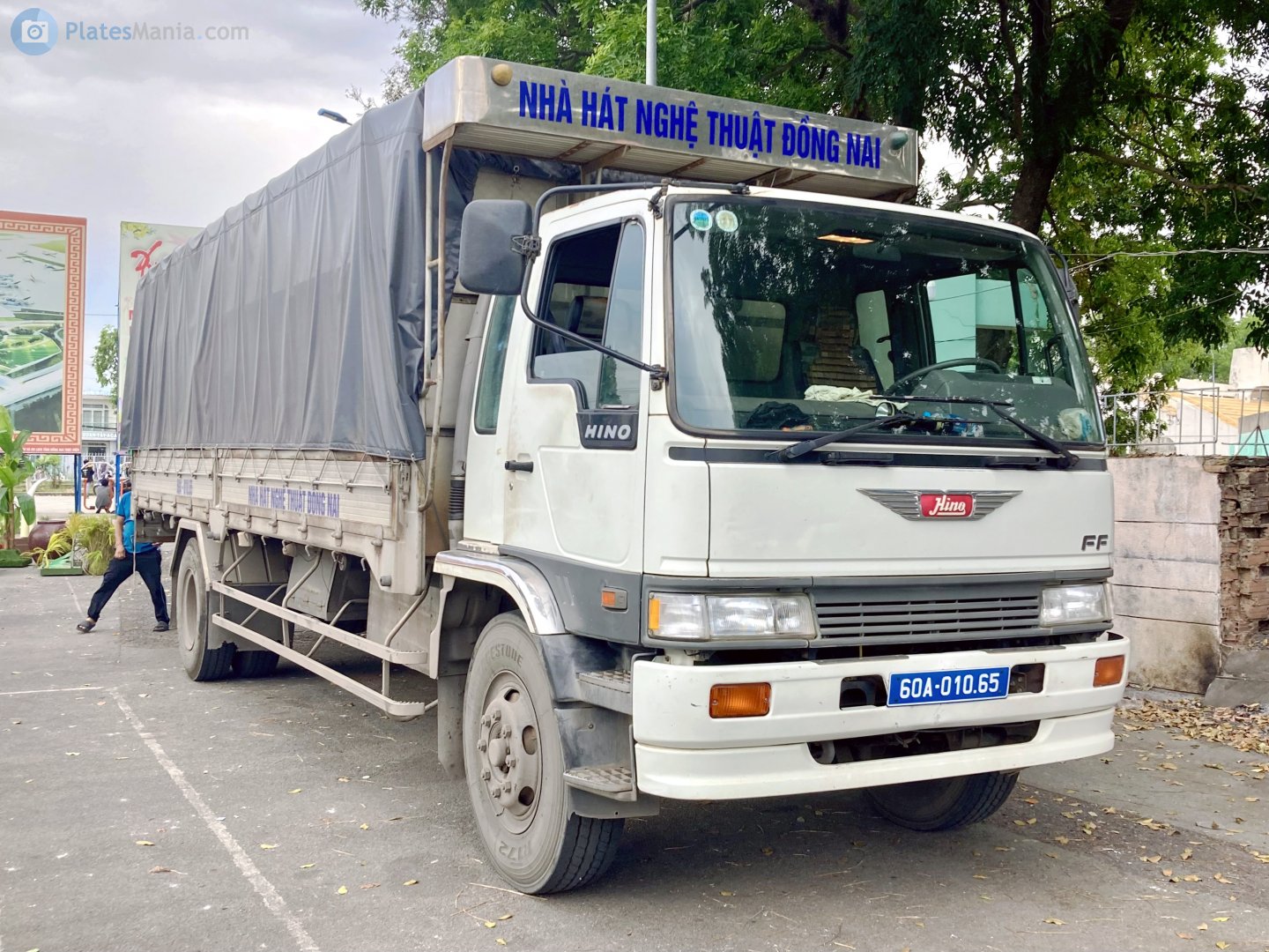 60A-010.65, Hino FF 
