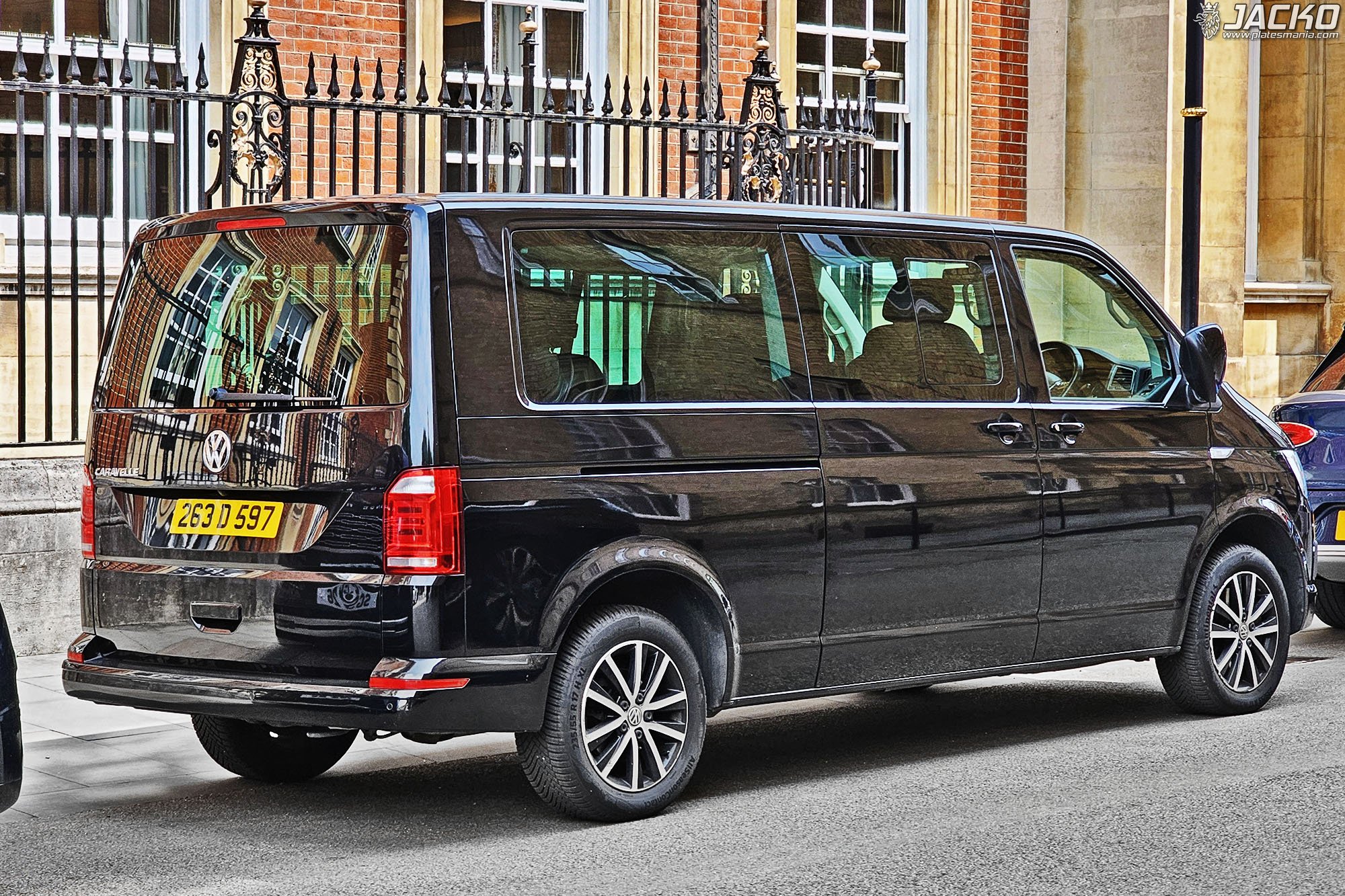 263D597, Volkswagen Caravelle T6, 2015–2019