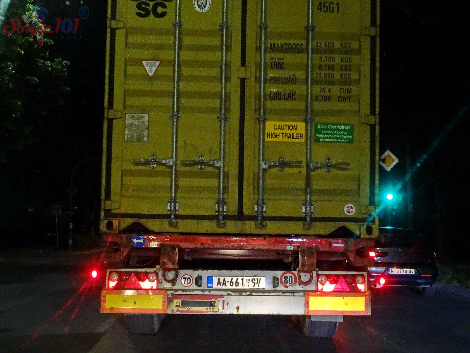 AA-661 SV, Krone Box Liner 