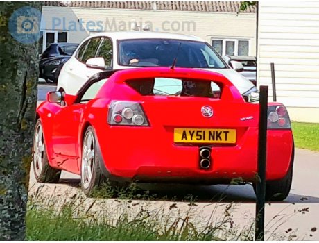 AY51 NKT, Vauxhall VX220