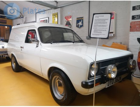 UYD 382W, Ford Escort