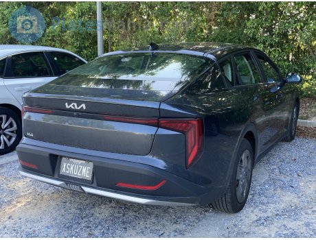 XSKUZME, Kia K4