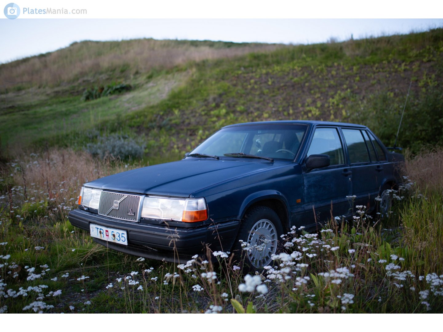 TR 535, Volvo 740 1st gen Sedan (744), facelift, 1989–1992
