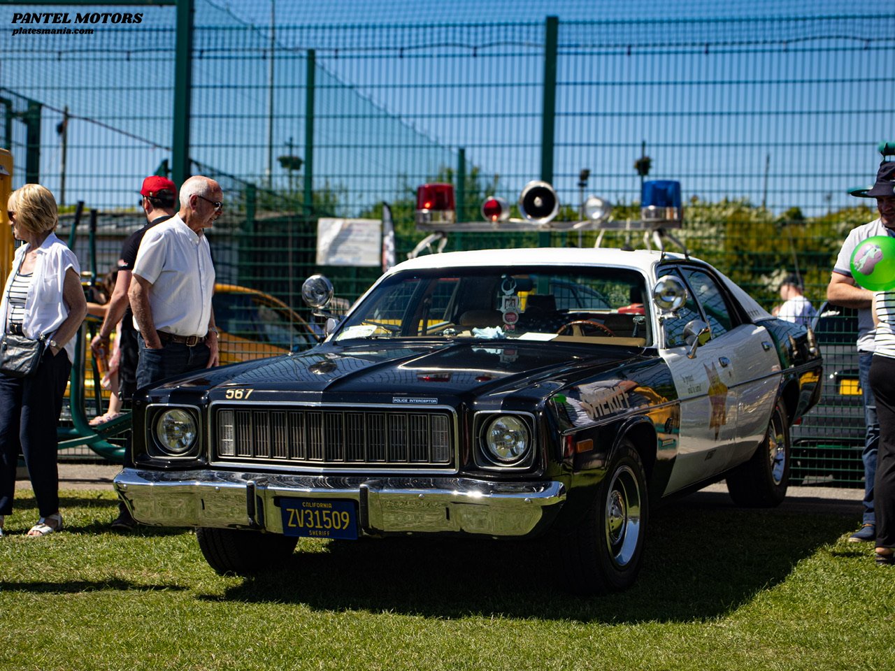 ZV 31509, Plymouth Fury 7th gen 1975/1976 4-door Sedan (41; B-body), 1974–1976