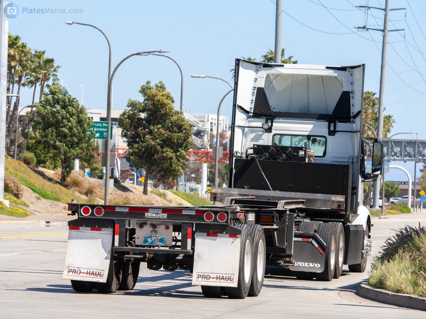 BL-6547, Trailers (AB-1234) 