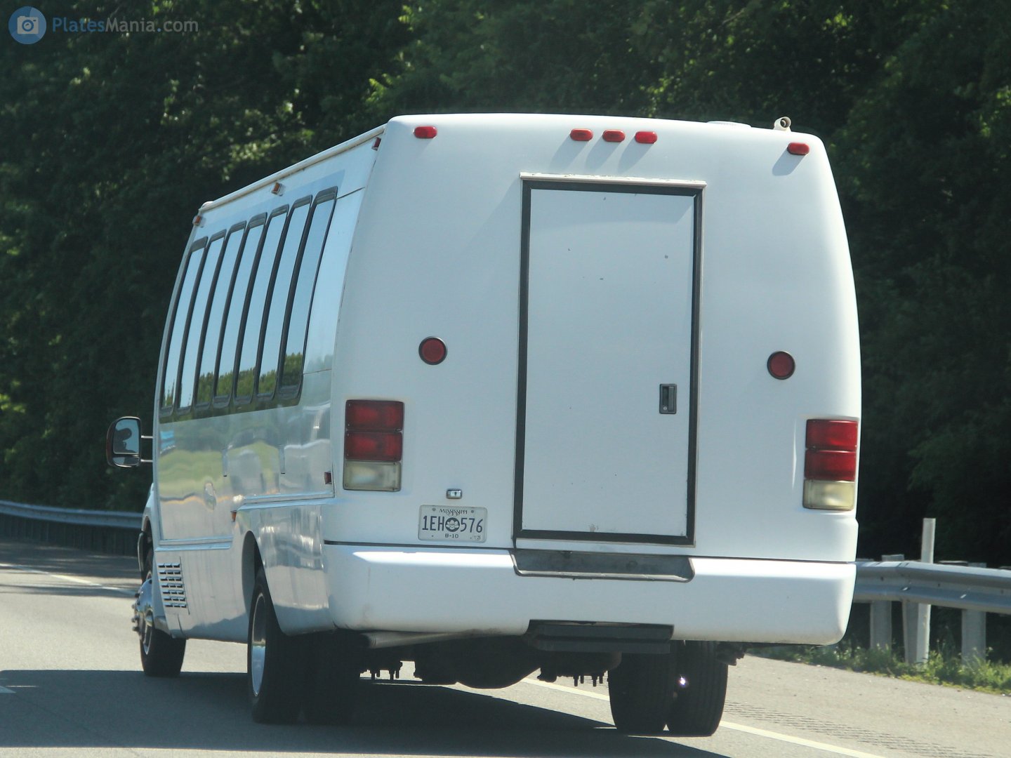 1EH 576, Ford F-550 10th gen Super Duty (PHN131), 1998–2008