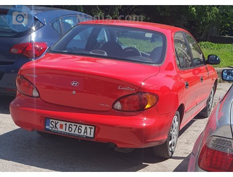 SK 1676 AT, Hyundai Elantra