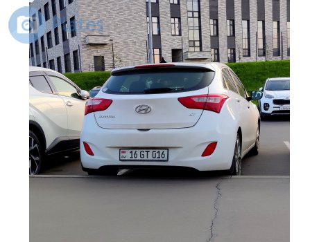 16 GT 016, Hyundai Elantra