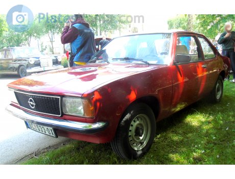 BČ 033-OX, Opel Ascona
