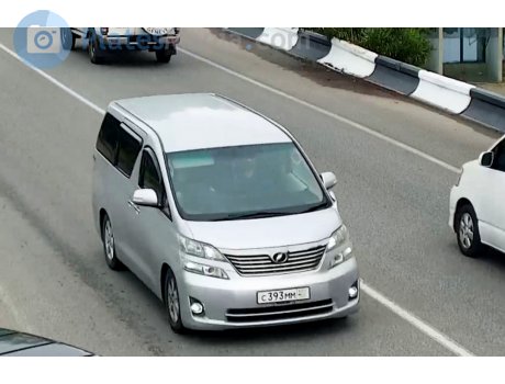 с393мм, Toyota Vellfire